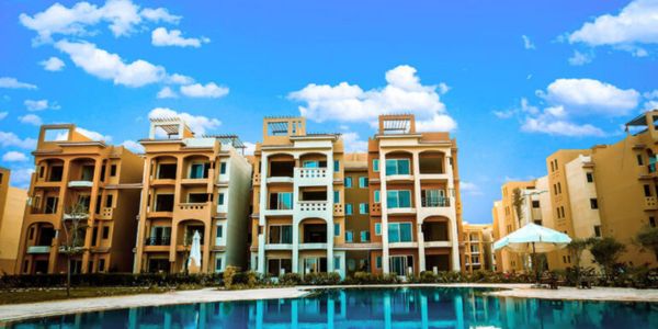 قرية إمارات هايتس الساحل الشمالي